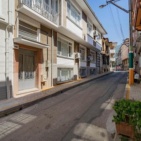 Spacious Apartment In The Historical Center Of Bursa Exterior photo